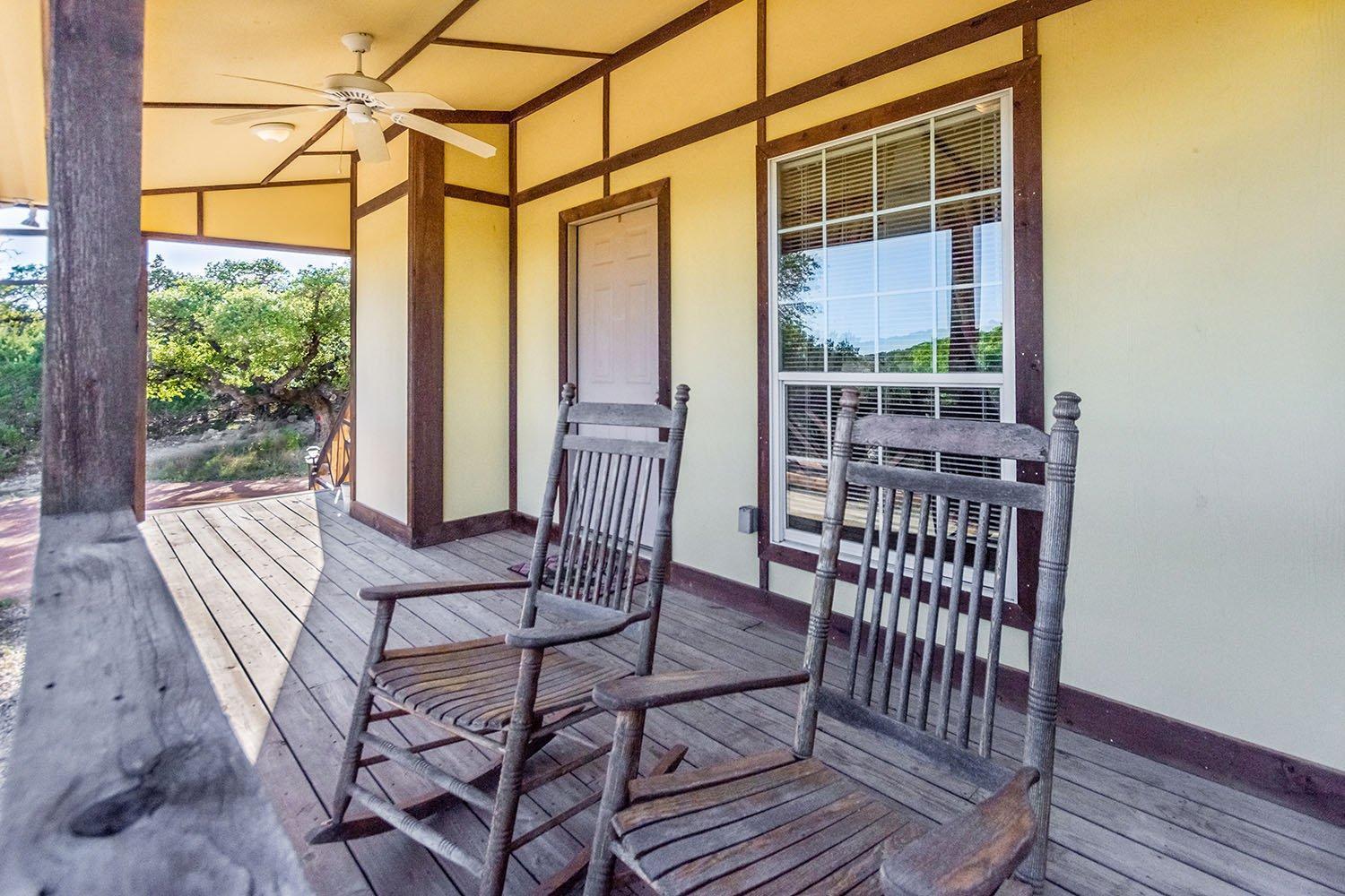 Appian Way Tuscan Cottage Фредериксбург Екстериор снимка